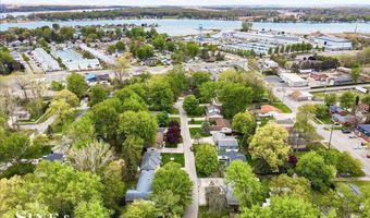 829 Townsend Cresent W St, Algonac, MI 48001