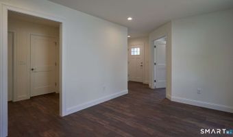 16 Jordan Ln, Colchester, CT 06415