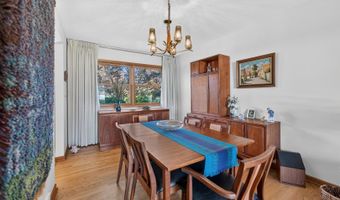 89 S Clarendon Ave, Addison, IL 60101