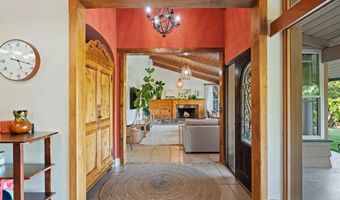 9835 Edgelake Dr, La Mesa, CA 91941