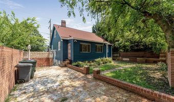 2712 S DAKOTA Ave NE, Washington, DC 20018