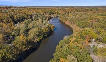 7540 Alaska Rdg SE, Alto, MI 49302