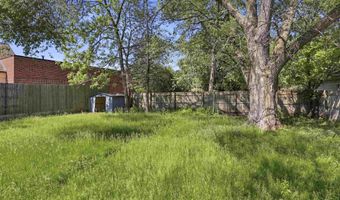 1831 S ONEIDA St, Appleton, WI 54915