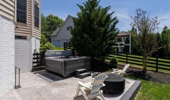 24168 SPRING MEADOW Cir, Aldie, VA 20105
