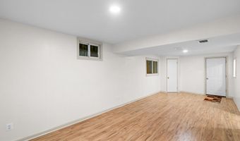 7100 OLD CHAPEL Dr, Bowie, MD 20715