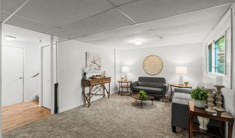 7803 Glenda Ct, Apple Valley, MN 55124