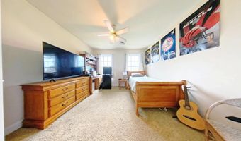 203 Cynwyd Dr, Absecon, NJ 08201