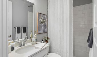 9035 S Shawnee Ct, Aurora, CO 80016