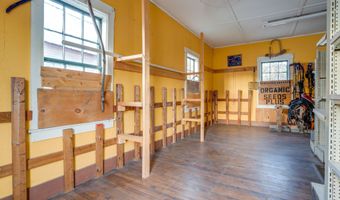 184 VT 5A, Burke, VT 05871