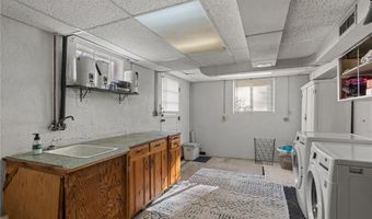 2249 Norside Dr, Alton, IL 62002