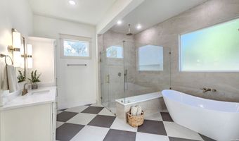 105 PIONEER Trl, Adkins, TX 78101