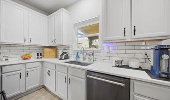 40 Darby Ln, Adairsville, GA 30103