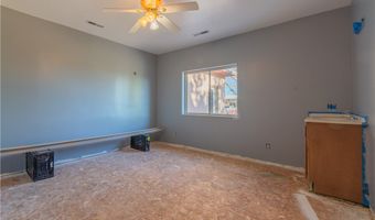 245 W Warren Ave, Colorado City, AZ 86021