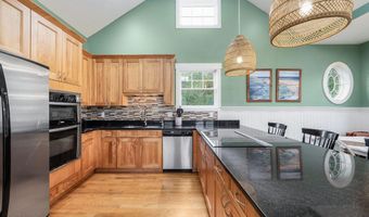 617 Ocracoke Way, Bald Head Island, NC 28461