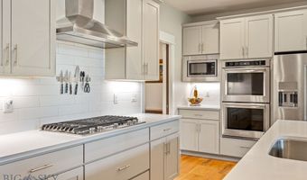 2148 Southbridge Dr, Bozeman, MT 59718