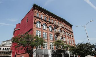 74 Hammond St 3, Bangor, ME 04401