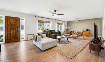 2804 Broome Ln, Beaufort, SC 29902
