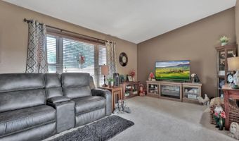 15117 Yakima St NW, Anoka, MN 55303