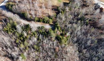 30 Lakepointe Dr, Albany, KY 42602