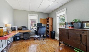 338 N Main St, Amherst, WI 54406