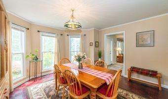 1 Victoria Pines Ln, Andover, NJ 07848