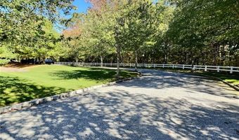 40 Alpine Way, North Smithfield, RI 02896