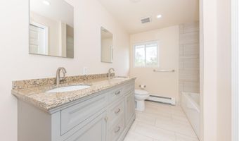 1520 Traver Rd, Ann Arbor, MI 48105