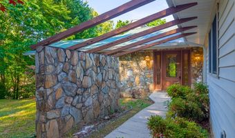 144 Panther Creek Dev, Almond, NC 28702