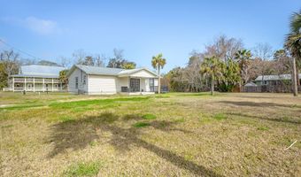 76 Ave H, Apalachicola, FL 32320