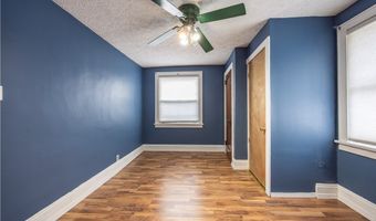 566 Lindell St, Akron, OH 44305