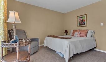 2704 PINE MANOR Ln, Albany, GA 31707