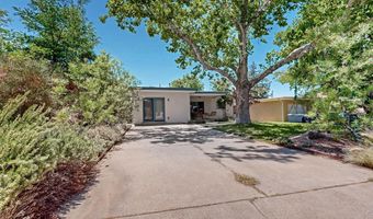 411 Tulane Dr SE, Albuquerque, NM 87106