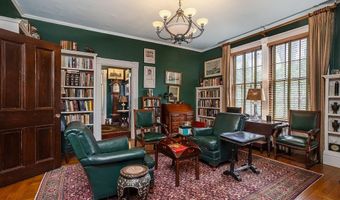 10 Bull St, Newport, RI 02840
