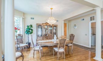 19 Fountain View Dr, Barnegat, NJ 08005