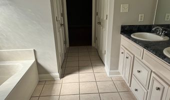 1617 Devon Dr, Albany, GA 31721