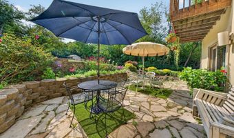 11923 Devonshire St, Algonquin, IL 60102