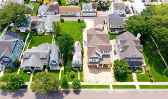 423 Woodland Ave, Avon By The Sea, NJ 07717