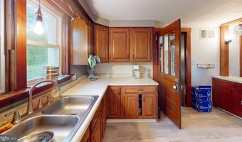 239 HAMPSHIRE St, Bloomington, MD 21523