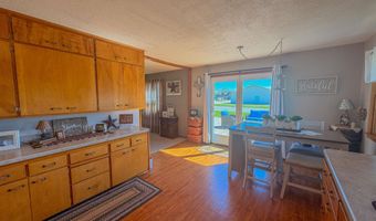 716 5th Ave, Ackley, IA 50601