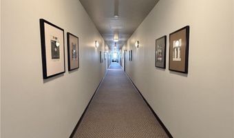 206 SW 8th St 212, Bentonville, AR 72712