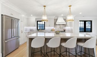 5023 FULTON St NW, Washington, DC 20016