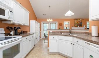 104 Yearwood Dr, Macon, GA 31206