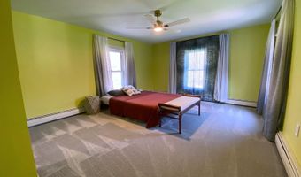 11522 Strouds Run Rd, Athens, OH 45701