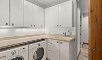 824 Bonita Dr, Aspen, CO 81611