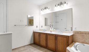 1915 TOWNE CENTRE Blvd #306, Annapolis, MD 21401
