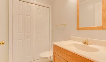 20362 HARTWELL St, Ashburn, VA 20147