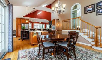 454 N Quidnessett Rd, North Kingstown, RI 02852