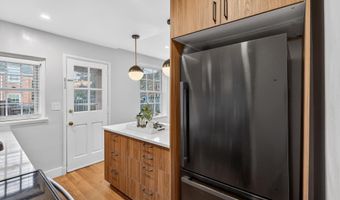 4315 35TH St S, Arlington, VA 22206