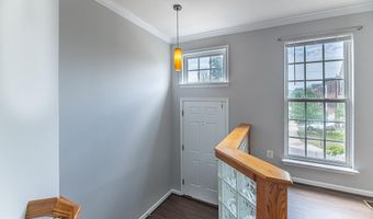 24635 KINGS CANYON Sq, Aldie, VA 20105