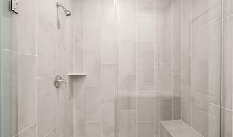 42231 SHINING STAR Sq, Ashburn, VA 20148